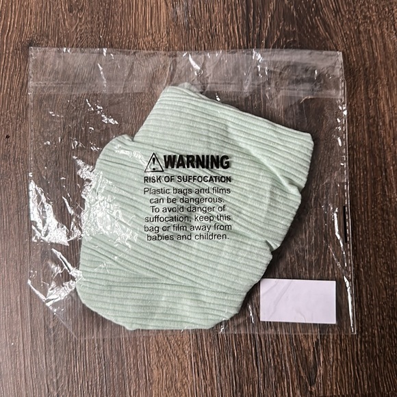 •NEW•Posh Peanut Bunny Turban - Picture 3 of 7